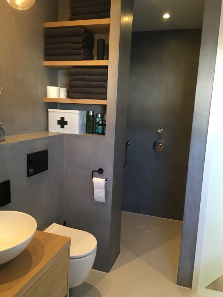 Badkamer verbouwen Amstelveen Luxe inloopdouche tijdens badkamer renovatie in Amstelveen